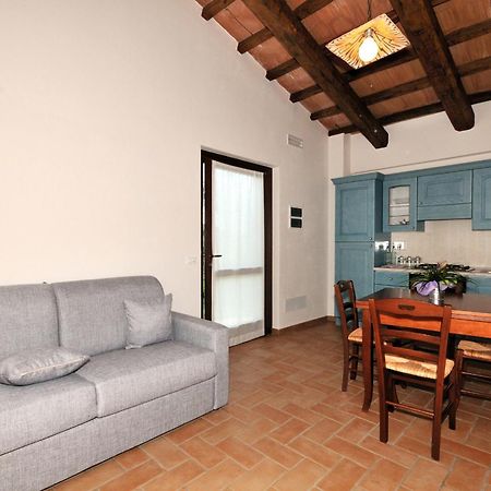 Montebuono  Agriturismo Casale Contessa מראה חיצוני תמונה