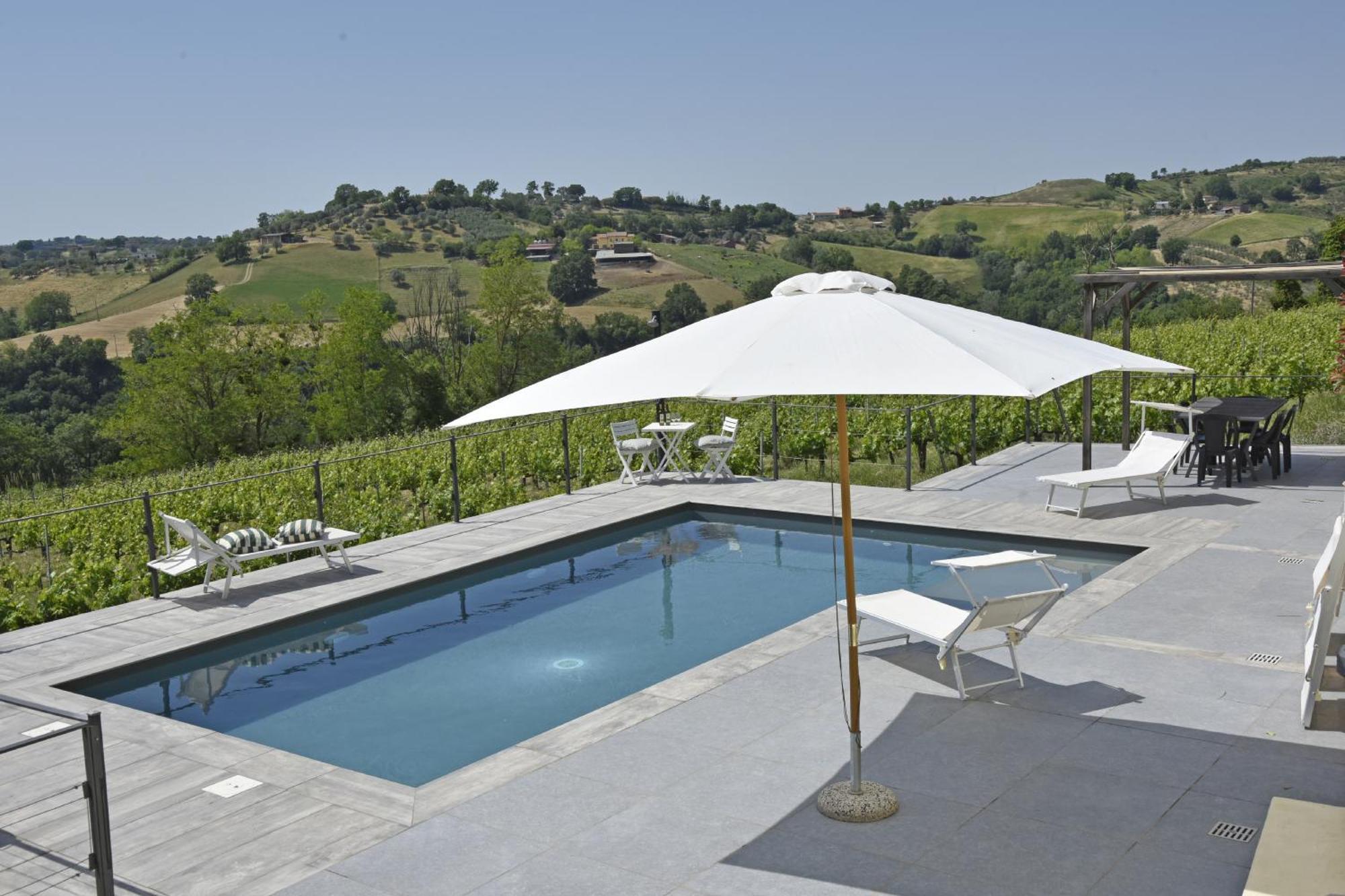 Montebuono  Agriturismo Casale Contessa מראה חיצוני תמונה