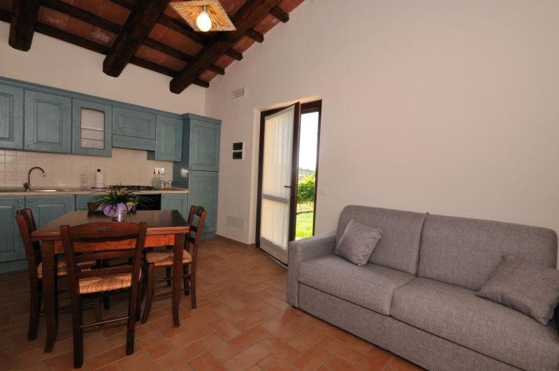 Montebuono  Agriturismo Casale Contessa מראה חיצוני תמונה