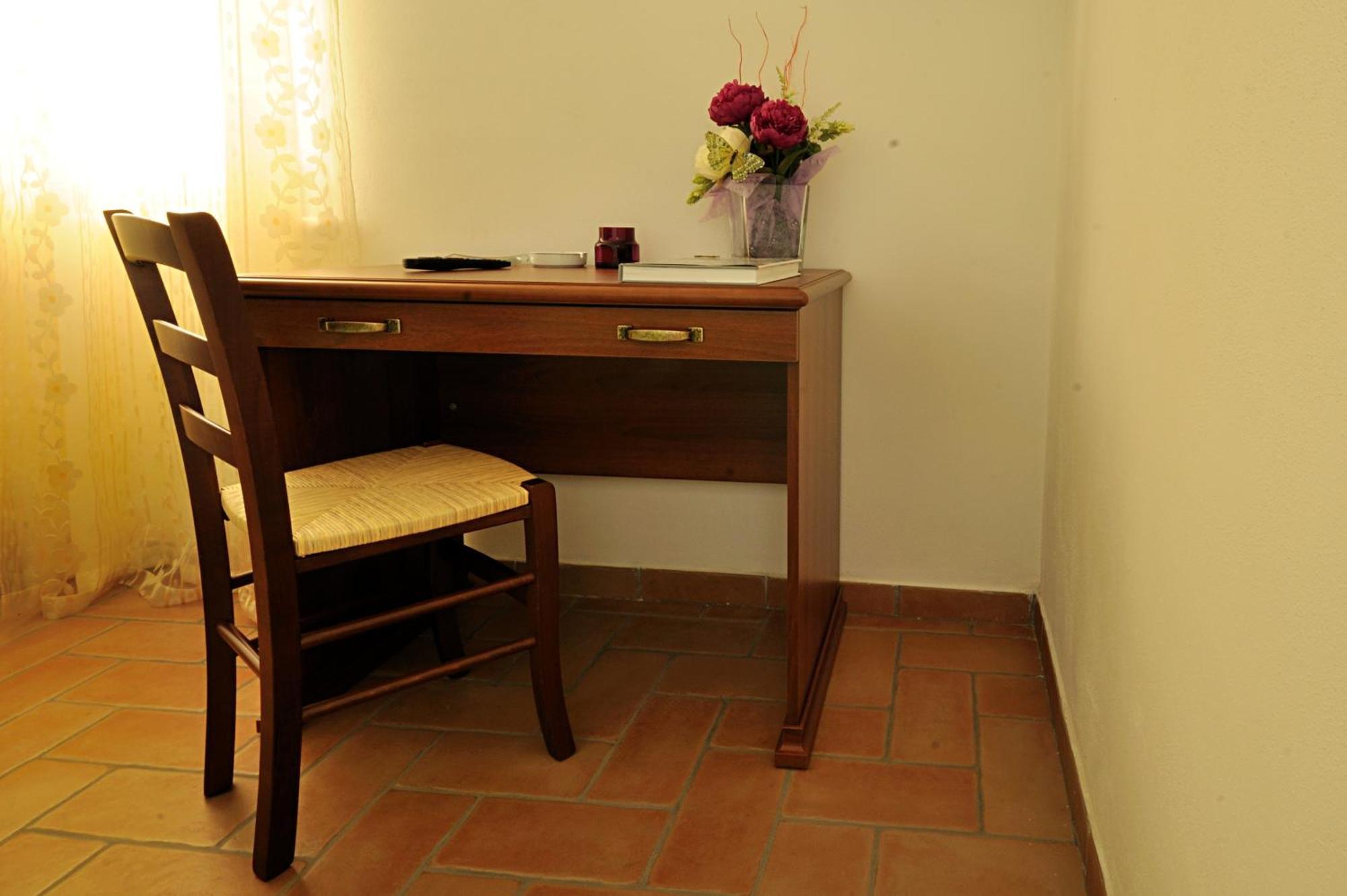 Montebuono  Agriturismo Casale Contessa מראה חיצוני תמונה