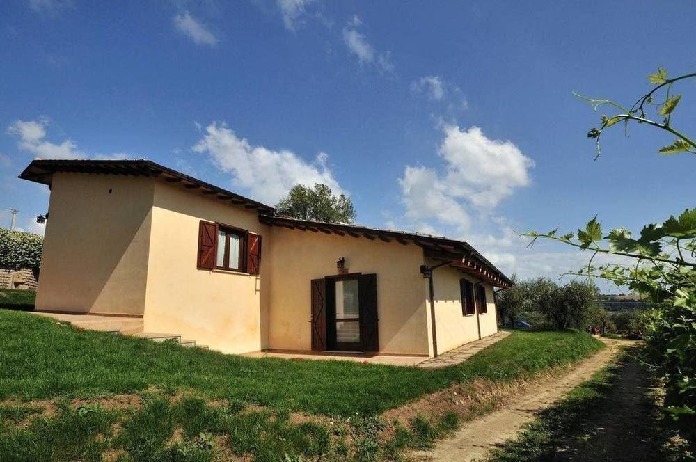 Montebuono  Agriturismo Casale Contessa מראה חיצוני תמונה