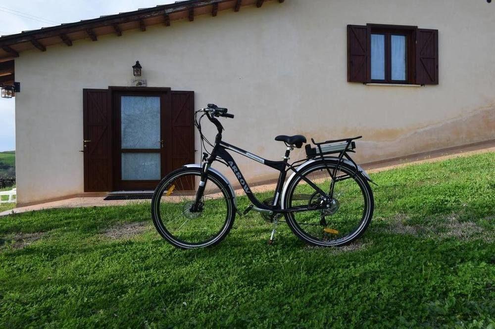 Montebuono  Agriturismo Casale Contessa מראה חיצוני תמונה