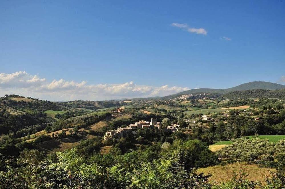 Montebuono  Agriturismo Casale Contessa מראה חיצוני תמונה